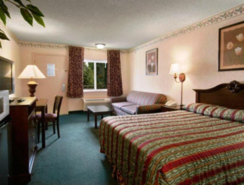 Travelodge By Wyndham Orange County Airport/ Κόστα Μέσα Εξωτερικό φωτογραφία
